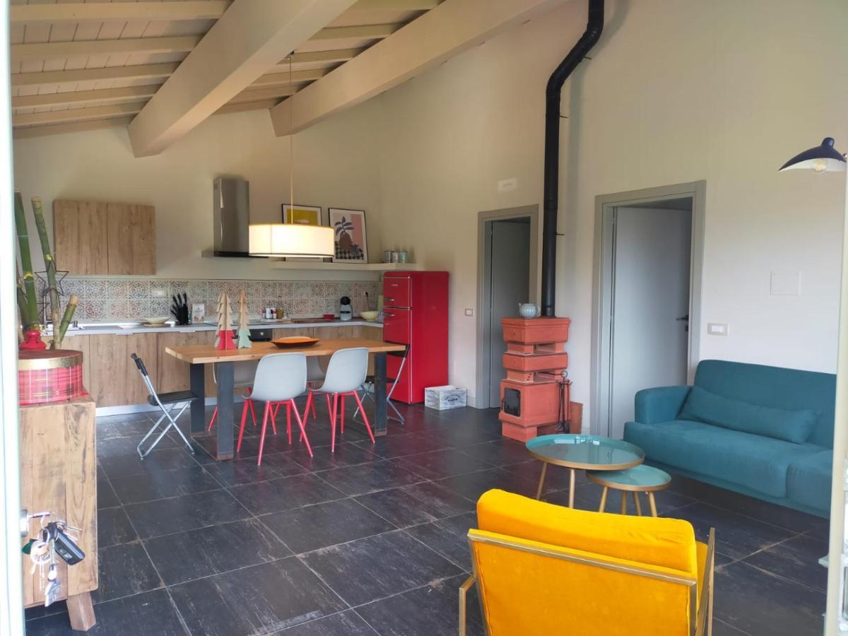 Вилла Casa Zeli Castel San Niccolo Экстерьер фото
